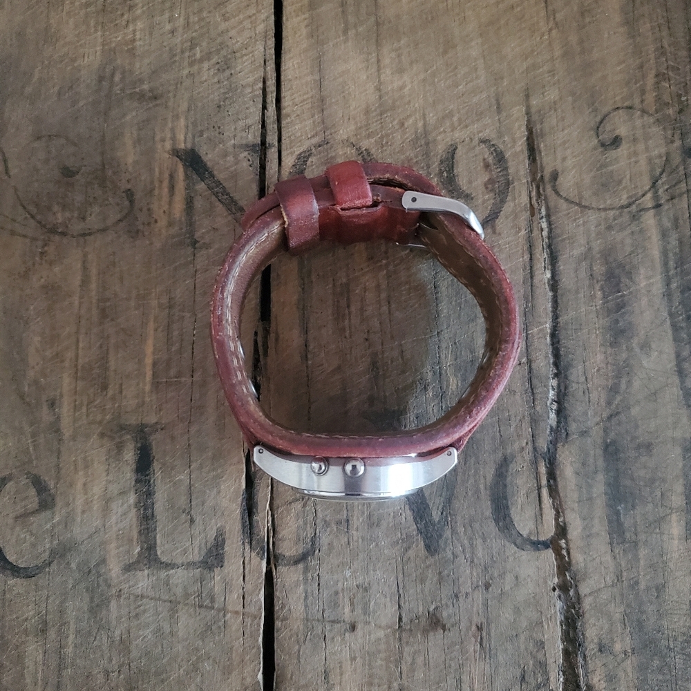 FOSSIL 'Rare' Vintage Big Tic Hearts Leather | Stainless Steel Wide Band Watch - Picture 5 of 14